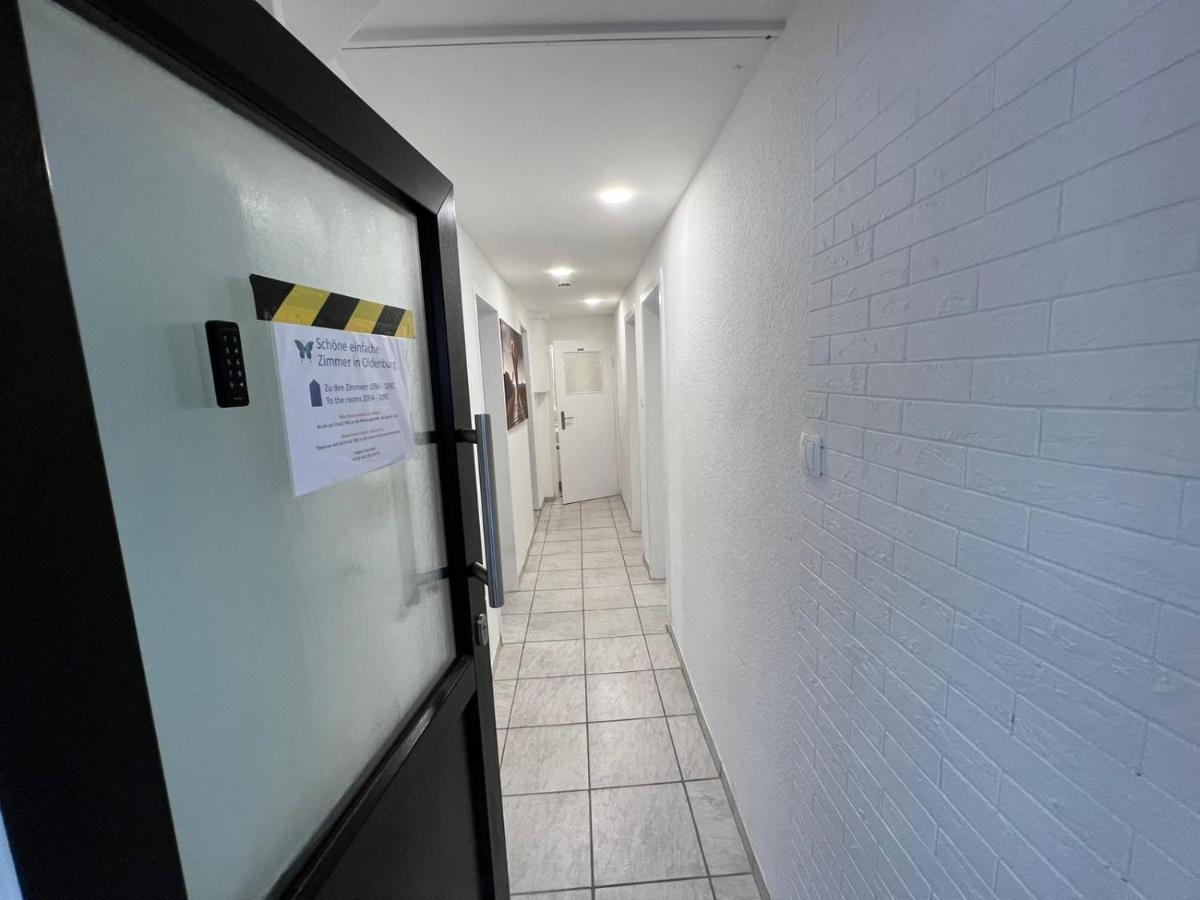 Schoenes Einfaches Zimmer In Oldenburg 109 Lägenhet Exteriör bild