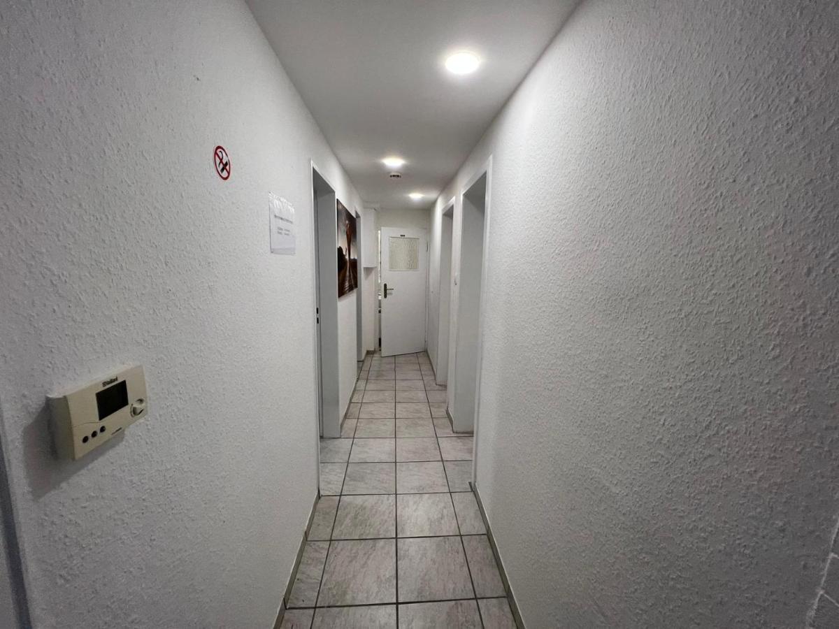 Schoenes Einfaches Zimmer In Oldenburg 109 Lägenhet Exteriör bild