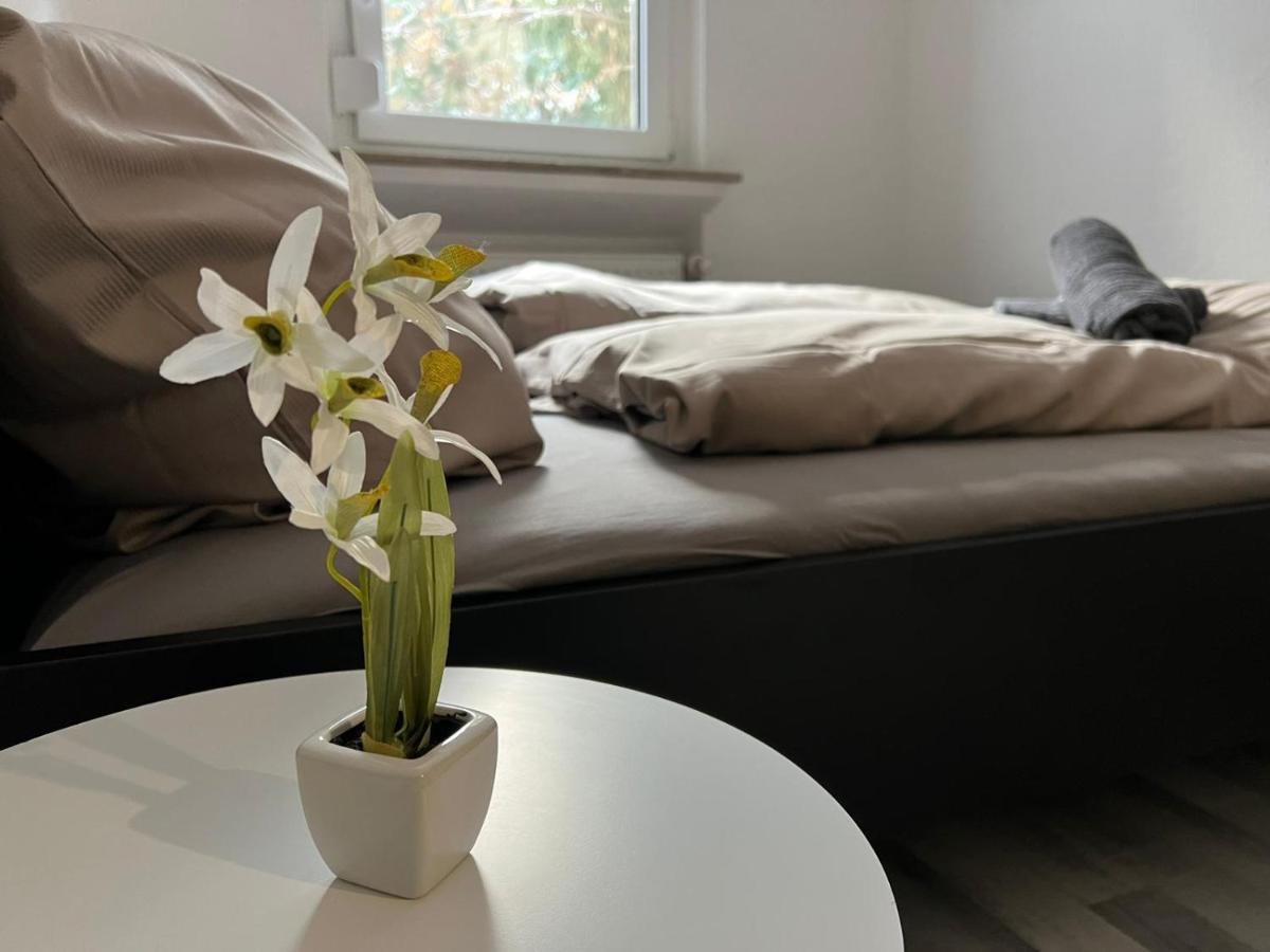 Schoenes Einfaches Zimmer In Oldenburg 109 Lägenhet Exteriör bild