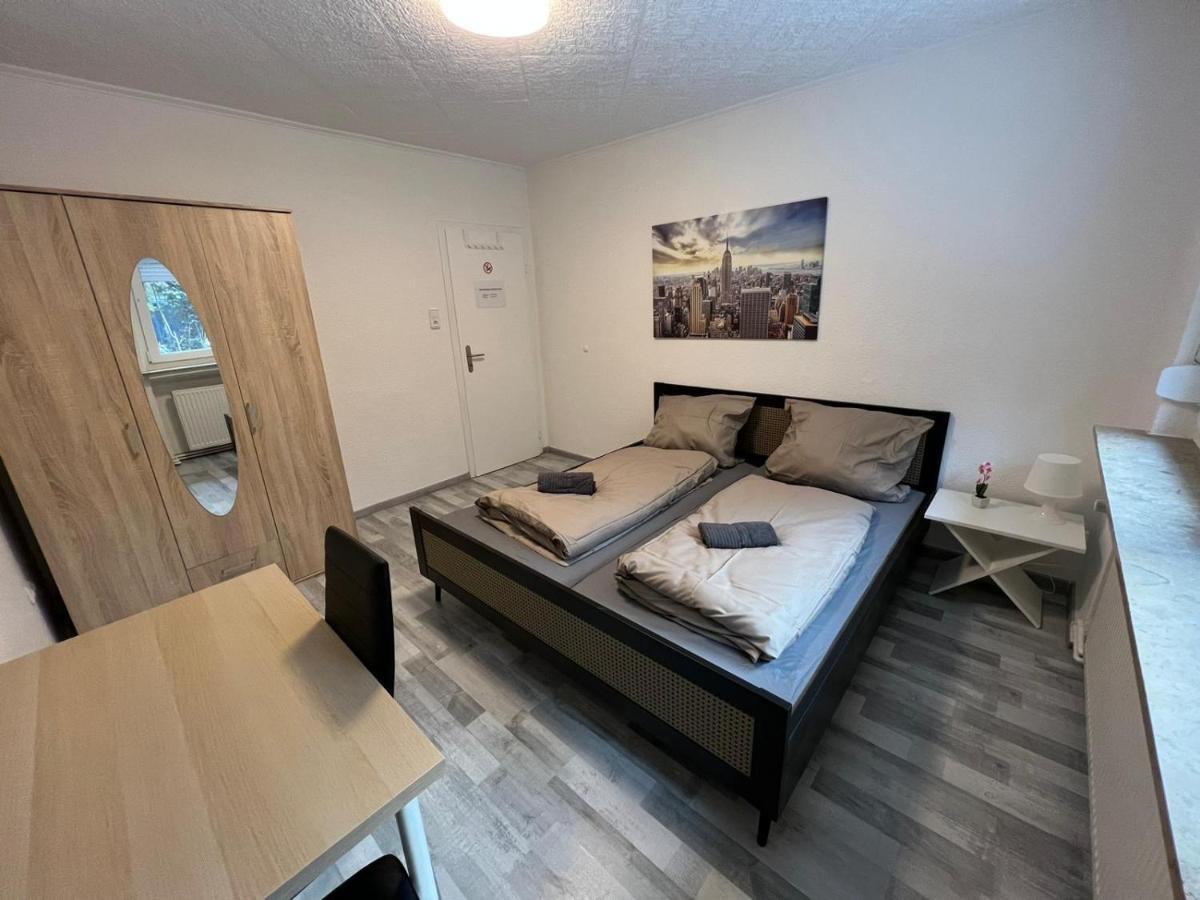 Schoenes Einfaches Zimmer In Oldenburg 109 Lägenhet Exteriör bild